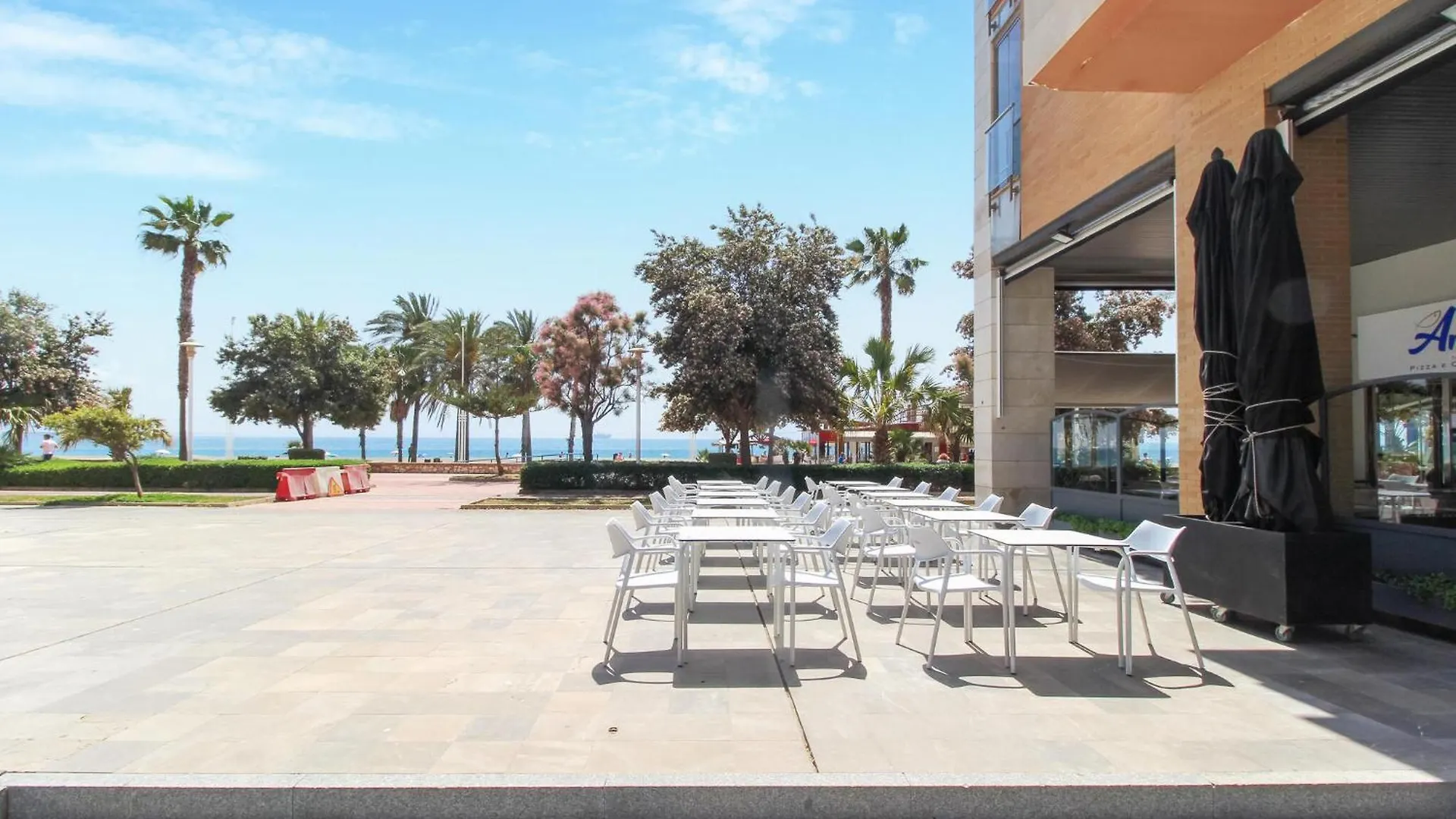 Nice Apartment In Malaga With Wifi 0*,  Espagne